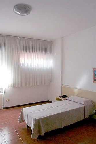 Hotel Casa Per Ferie Eremo Santa Rosa Da Lima Roma Exterior foto